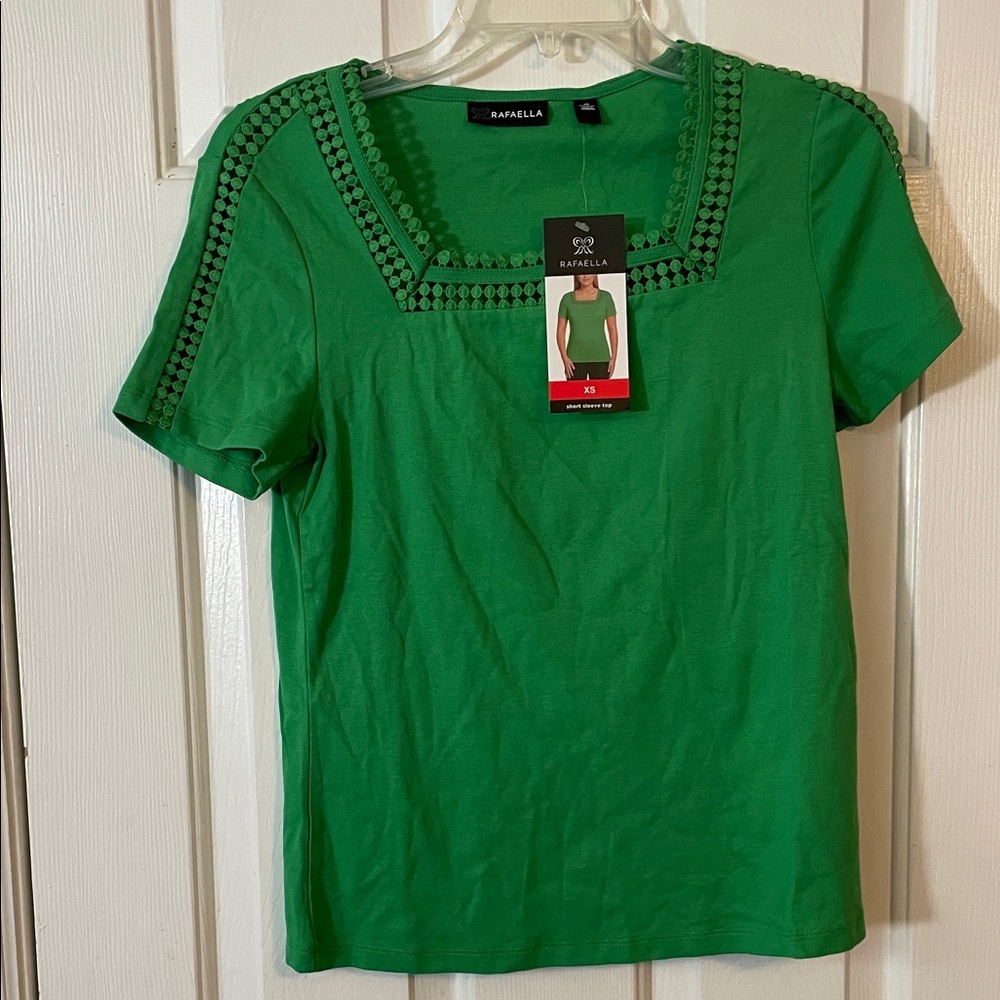 Rafaella Kelly Green Square Neck Crochet-Trim Short Sleeve Tee